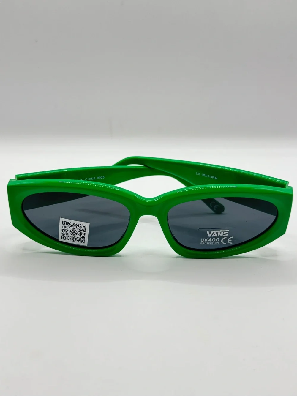 Vans vibrant green